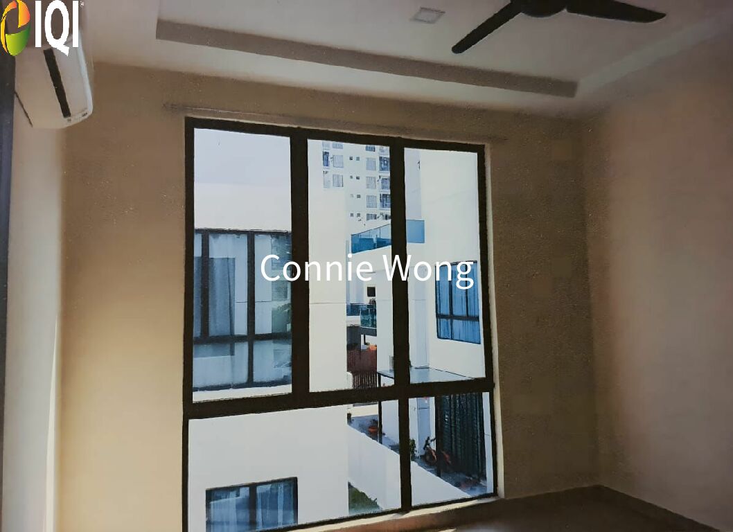 Taman Sinar Mahkota image