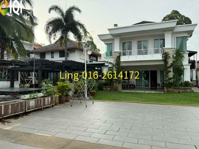 Sierramas West image