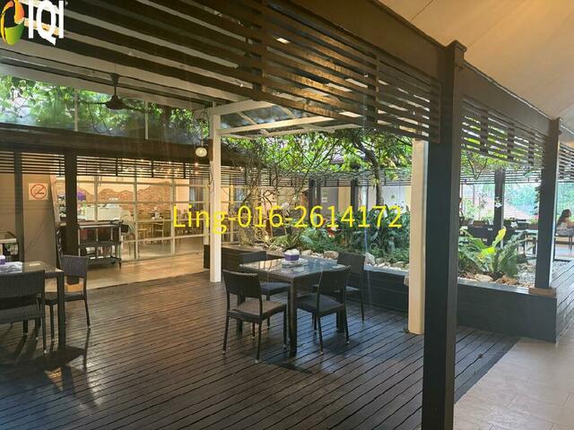 Sierramas West image