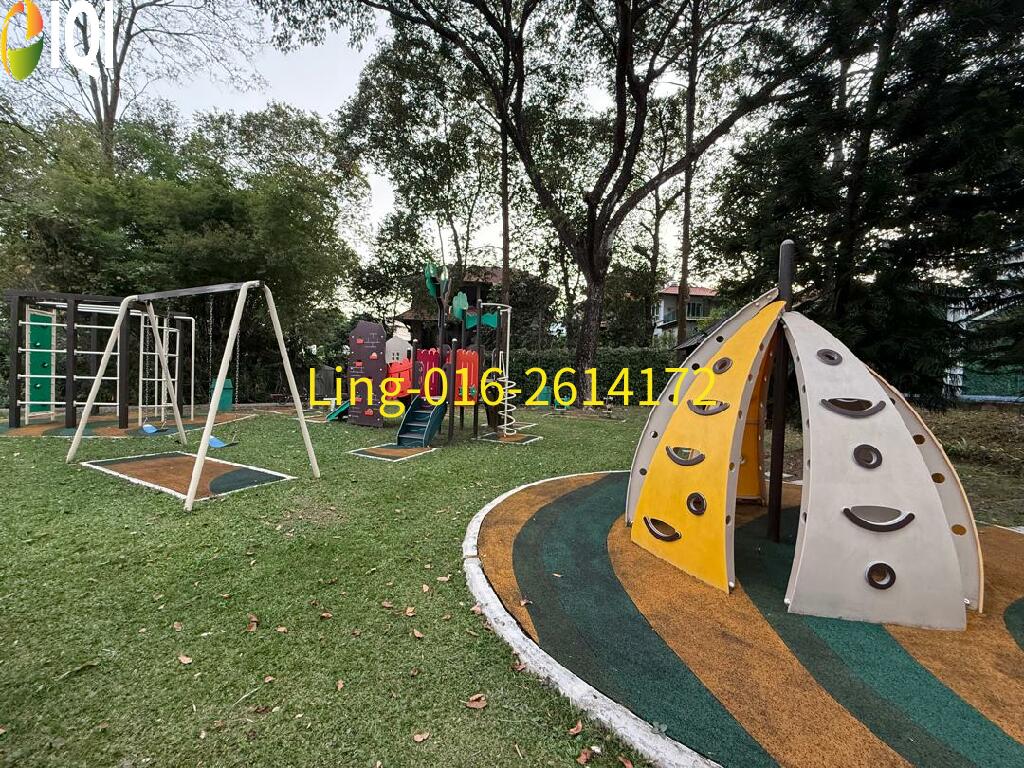 Sierramas West image