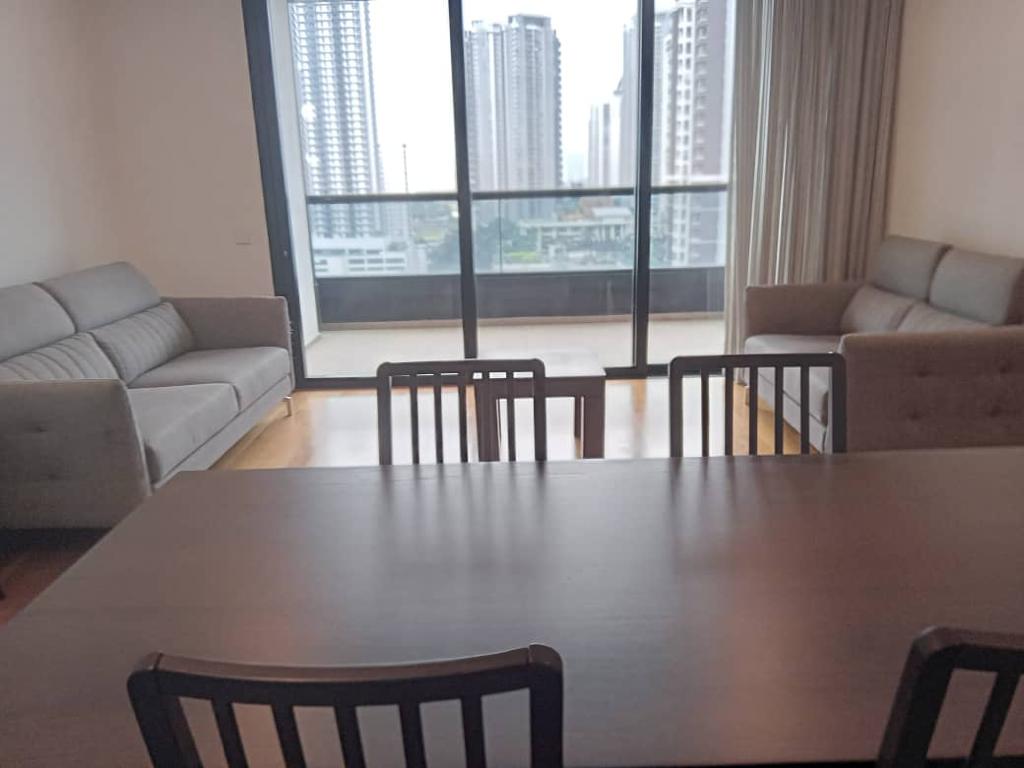 Arcoris Residences image