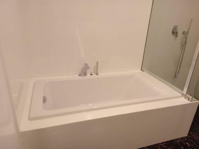 Arcoris Residences image