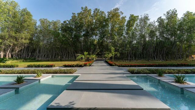 Luxury 4-Bedroom Water Villa with Private Beach on Nurai Island image