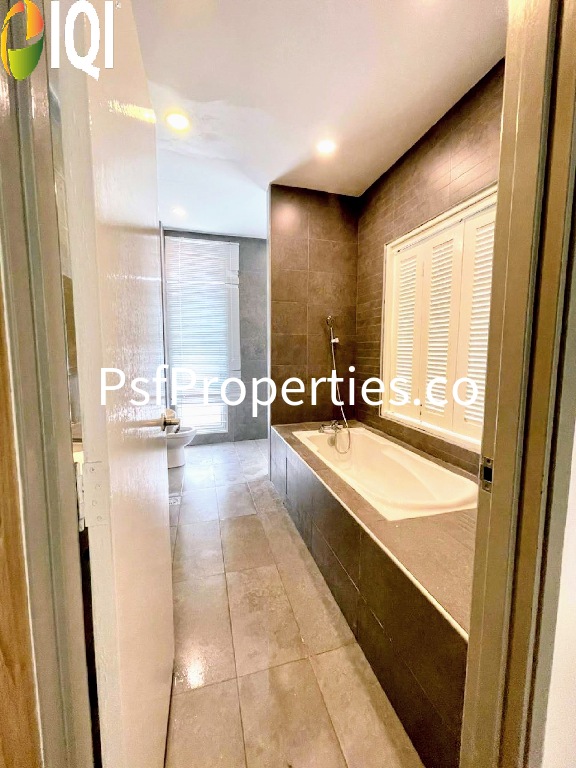 Greenhill Residence image