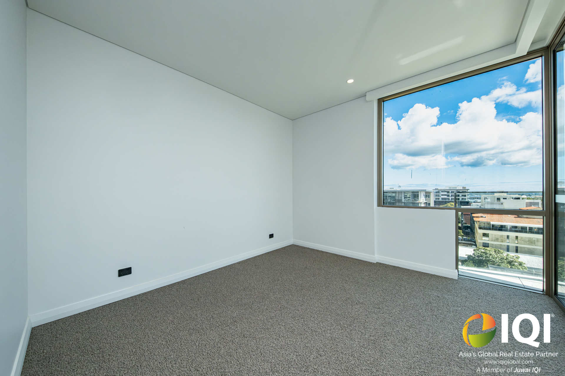 LAST SUNRISE PENTHOUSE – Move In Ready! Your Front-Row Seat to Perth's Golden Hour! image