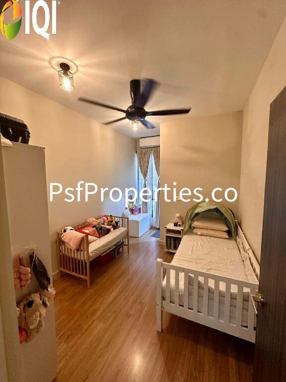 Elmina Valley 2 image