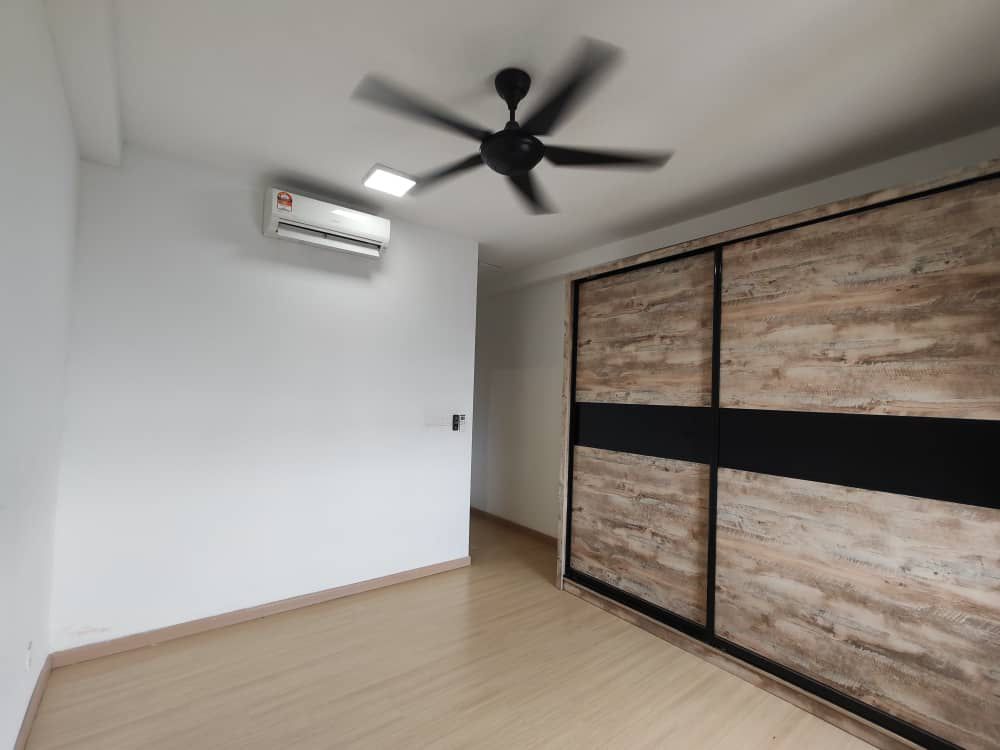 Gravit8 @ Klang South image