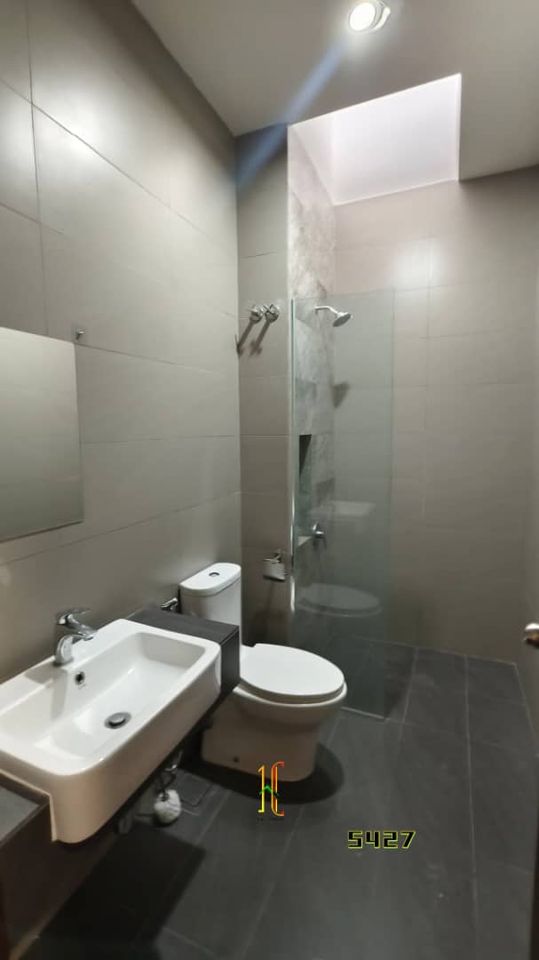 Terraza @ Eco Sanctuary image