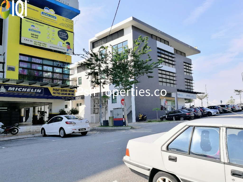 E-Boulevard, Denai Alam image