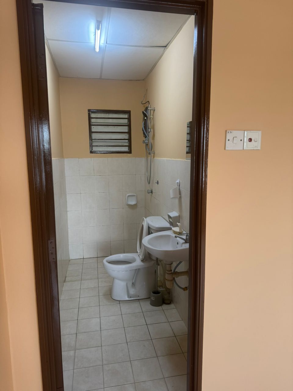 Baiduri Courts image