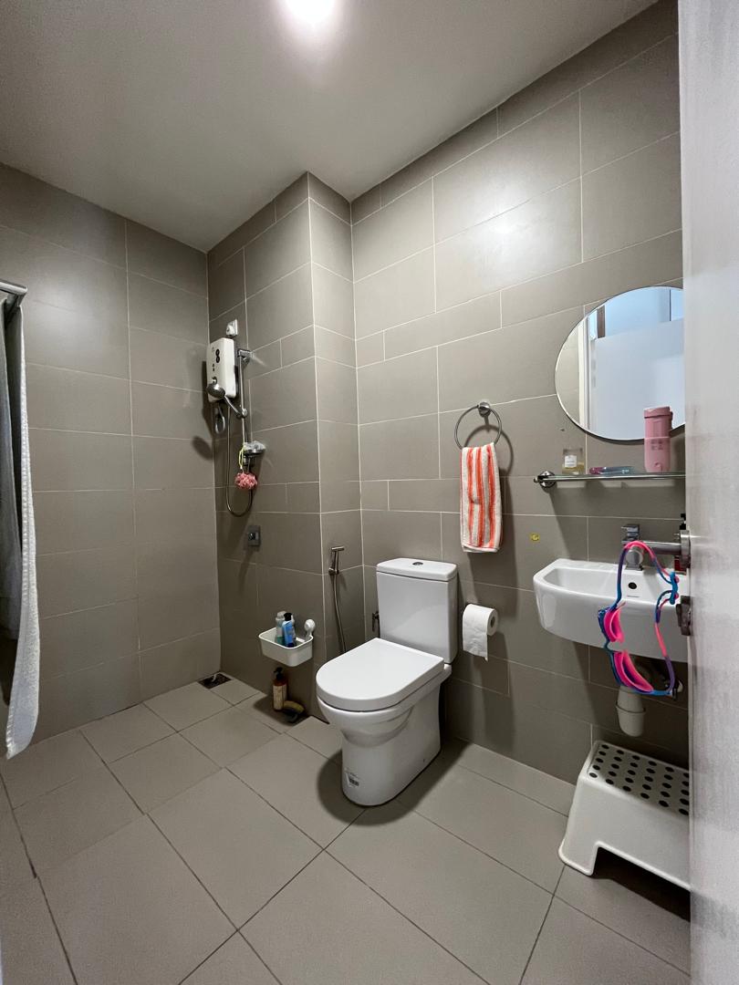 16 Quartz Melawati Condominium image