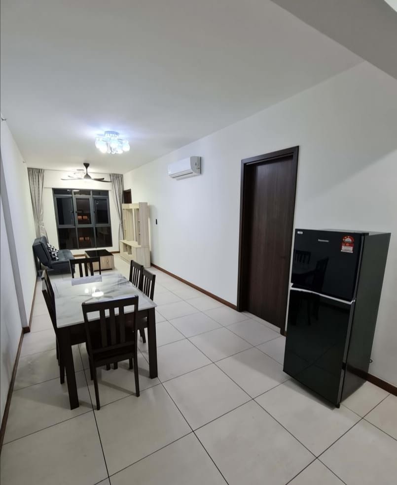 K AVENUE SODOMON image