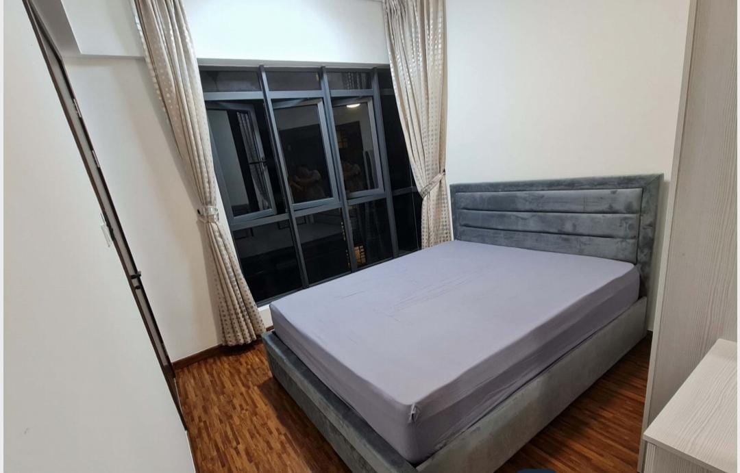 K AVENUE SODOMON image