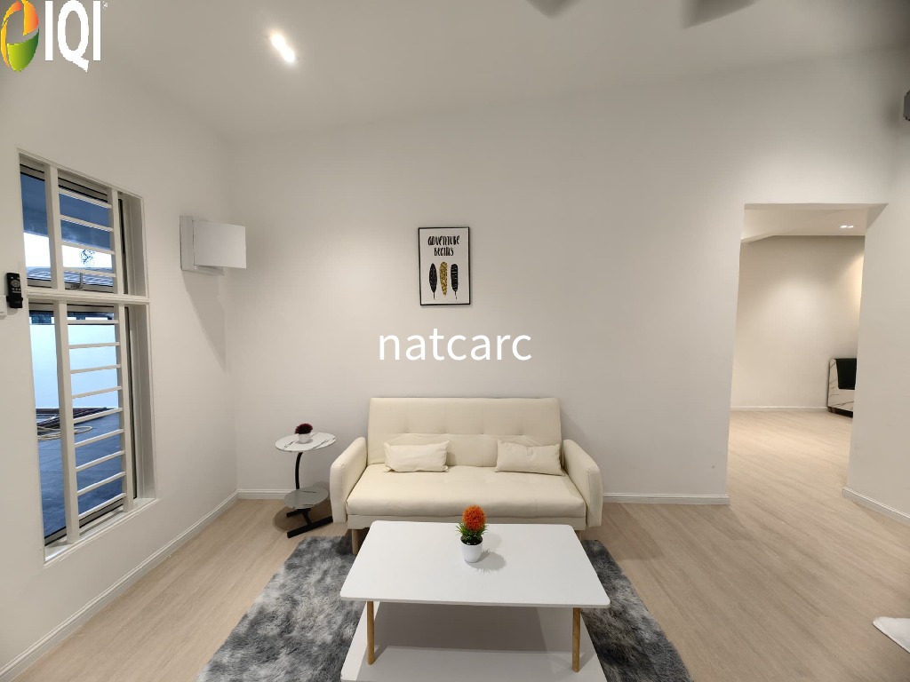 Freehold Renovated 1.5 Storey Terrace House Taman Hilir Ujong Pasir for Sale image