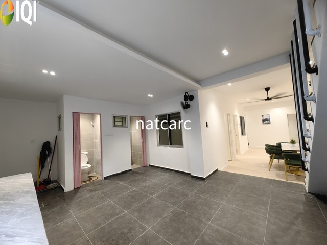 Freehold Renovated 1.5 Storey Terrace House Taman Hilir Ujong Pasir for Sale image