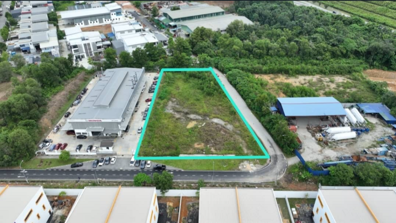 1.5-Acre Freehold Corner Industrial Land in Semenyih – RM100/sqft