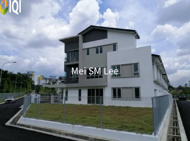 Tropicana Cheras image