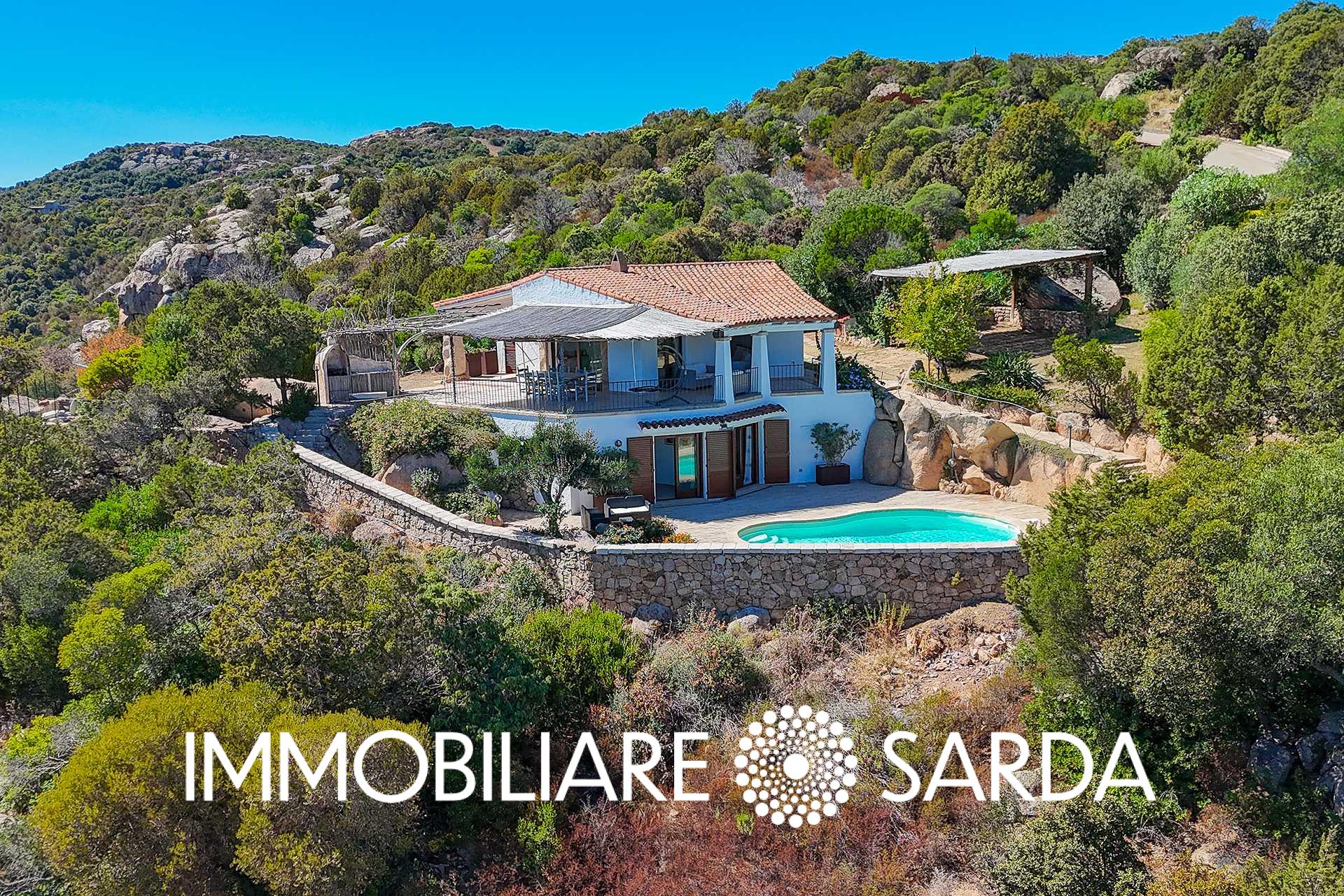 CNI-03-25 - Villa with sea view just minutes from the beach in Cannigione, Sardinia image