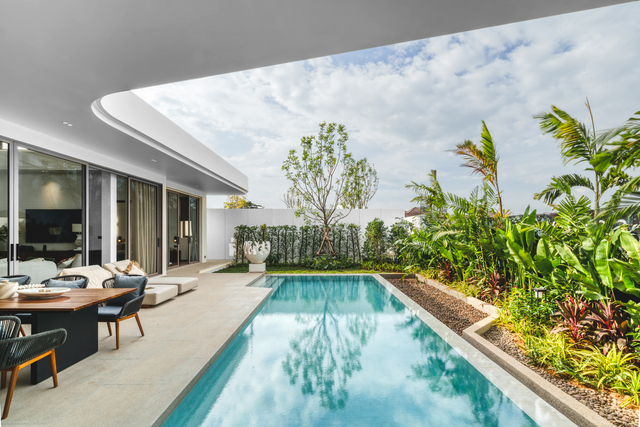 Luxury Living in Phuket – Elite Villas & Premium Education