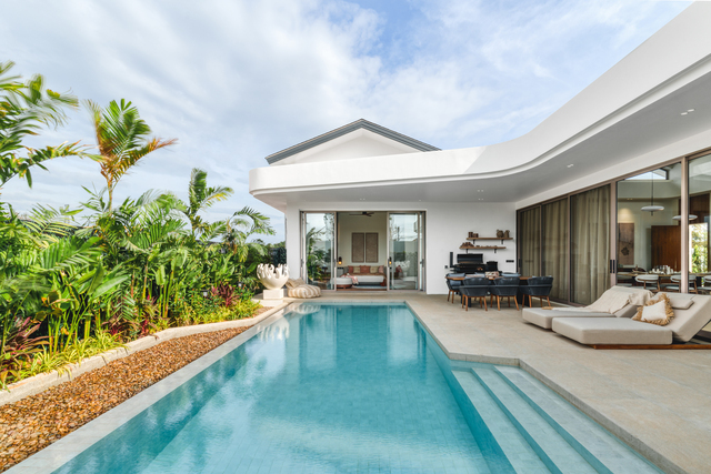 Luxury Living in Phuket – Elite Villas & Premium Education image
