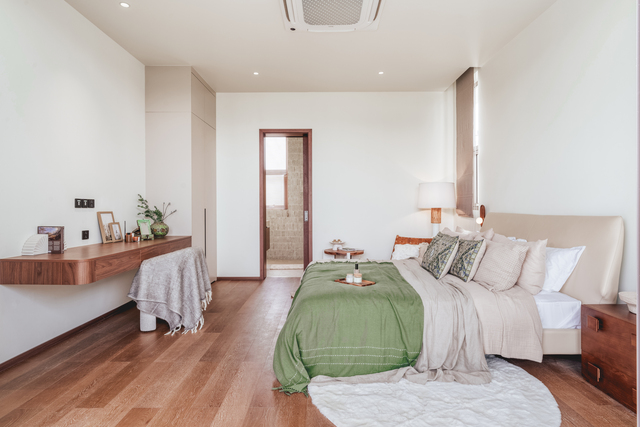 Luxury Living in Phuket – Elite Villas & Premium Education image