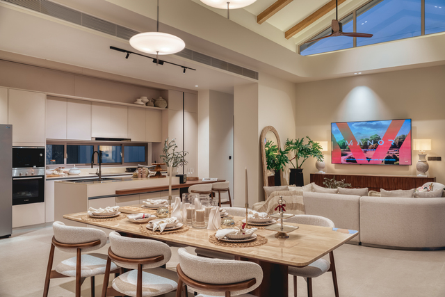 Luxury Living in Phuket – Elite Villas & Premium Education image