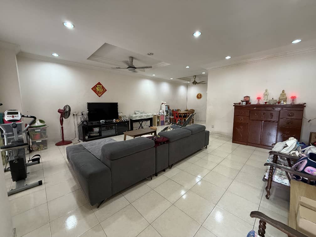 Jalan Tepi Sungai  image