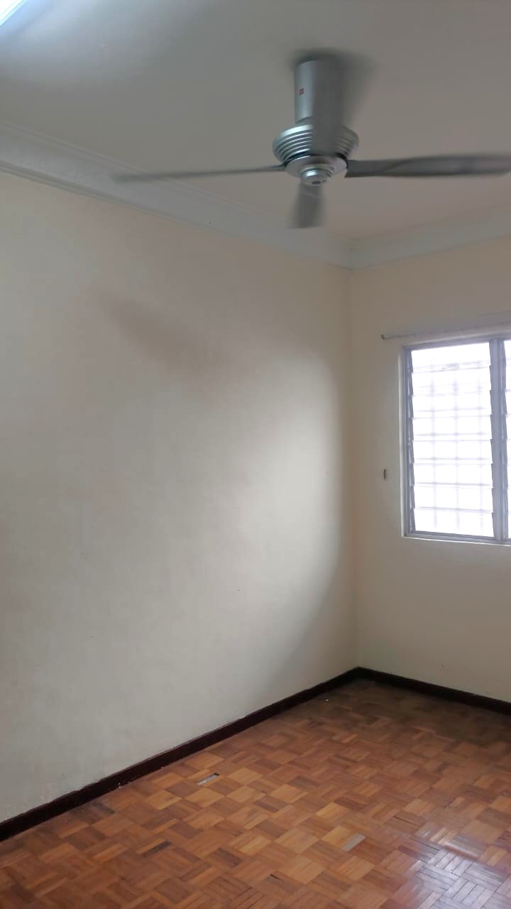 Taman Saujana Puchong image