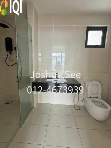 The Maple Residences image