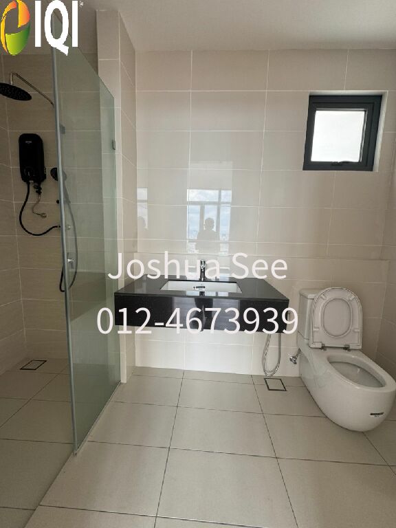 The Maple Residences image