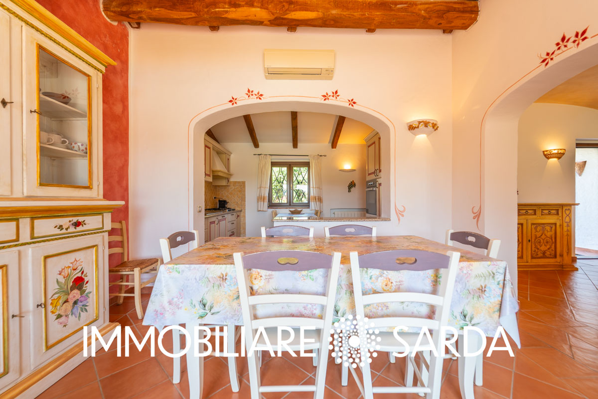 ARI-01-25 - Villa with pool set in a large park – Arzachena image