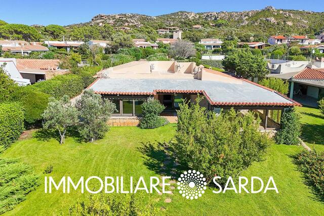 ARI-03-25 - Luxury Villa with Garden and Direct Sea Access - Baja Sardinia image