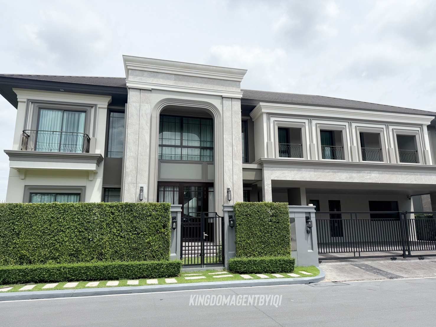 For Sale Grand Bangkok Boulevard Krungthep Kreetha. image