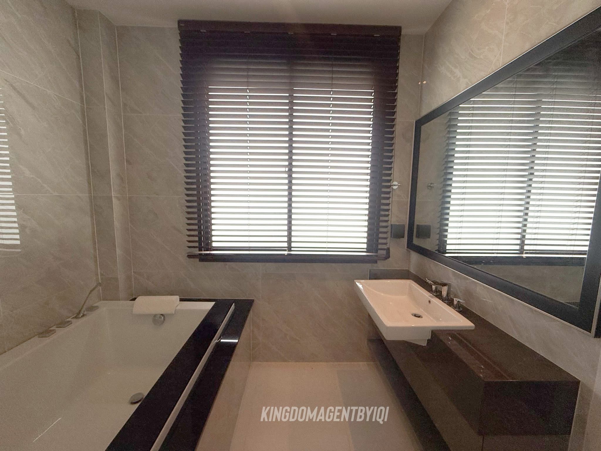 For Sale Grand Bangkok Boulevard Krungthep Kreetha. image