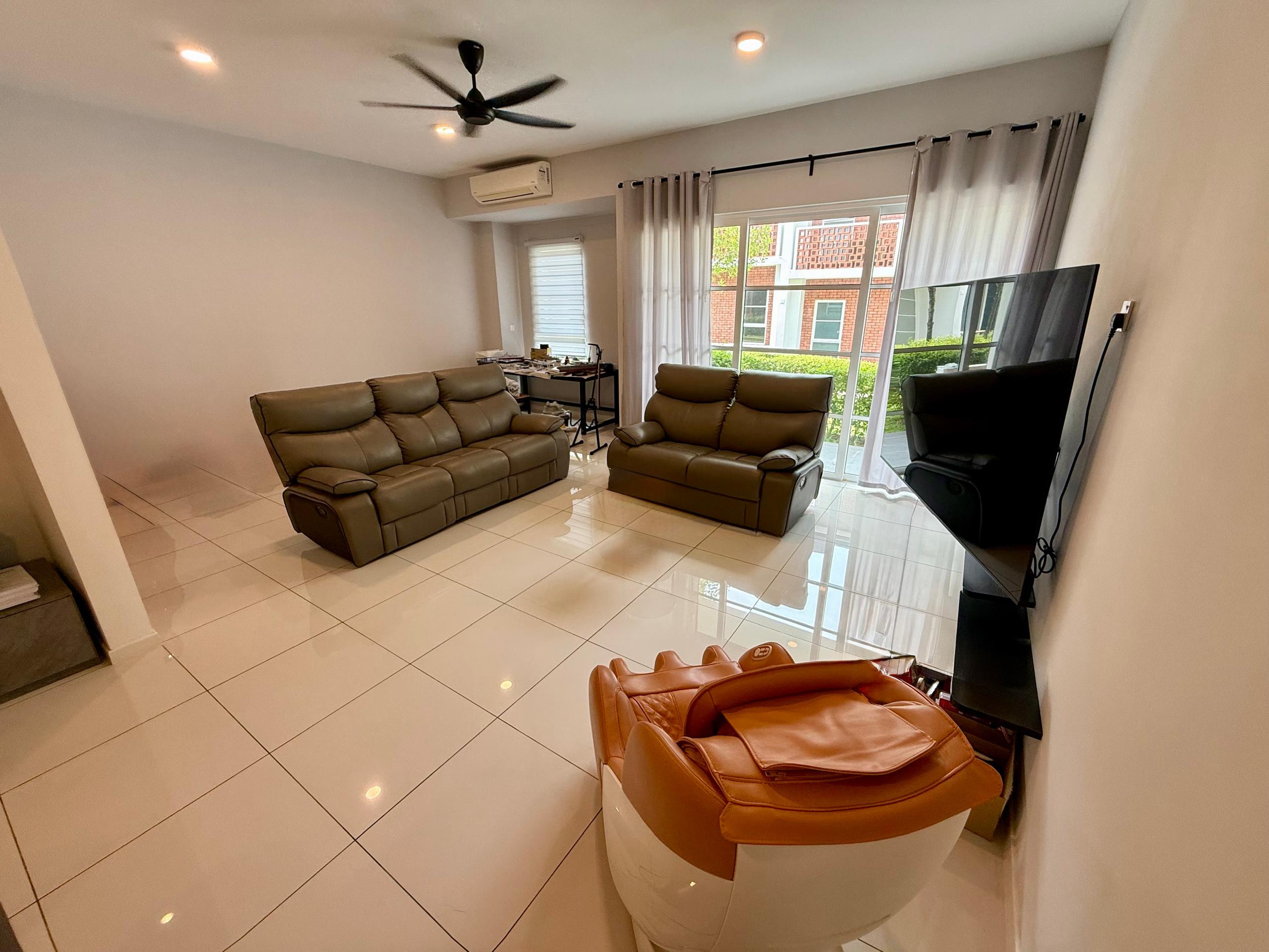 Residensi Emerald Damai (Emerald Hills) image