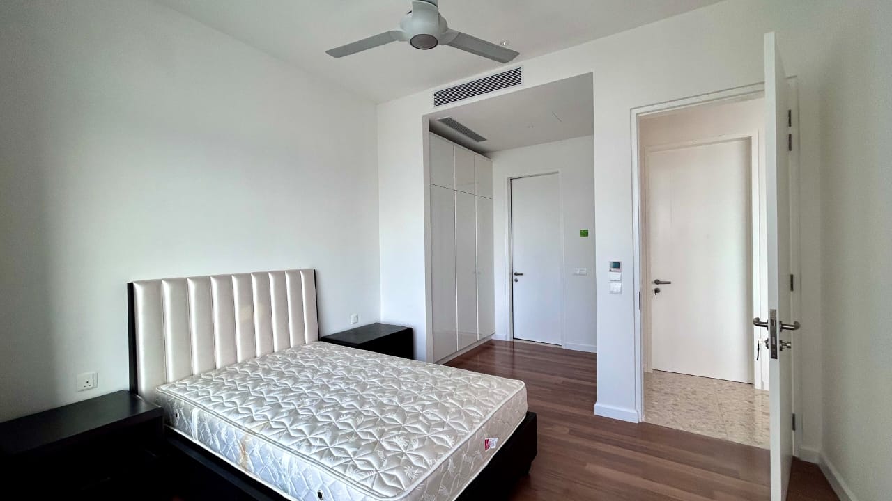 Pavilion Ceylon Hill image