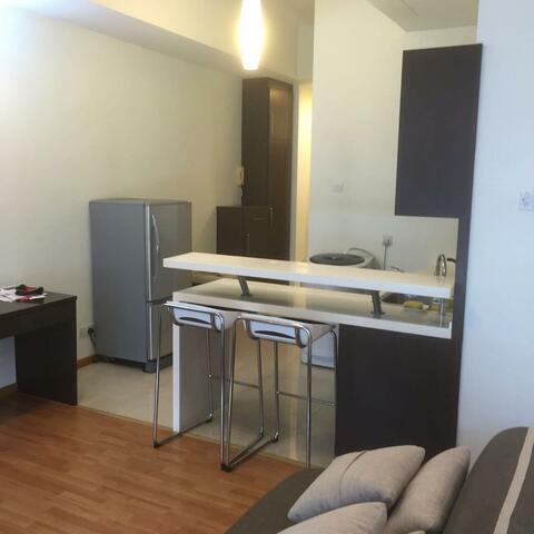 Parkview Service Apartment image