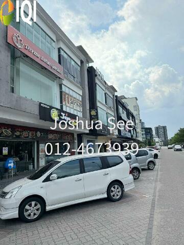 Taman Austin Heights image