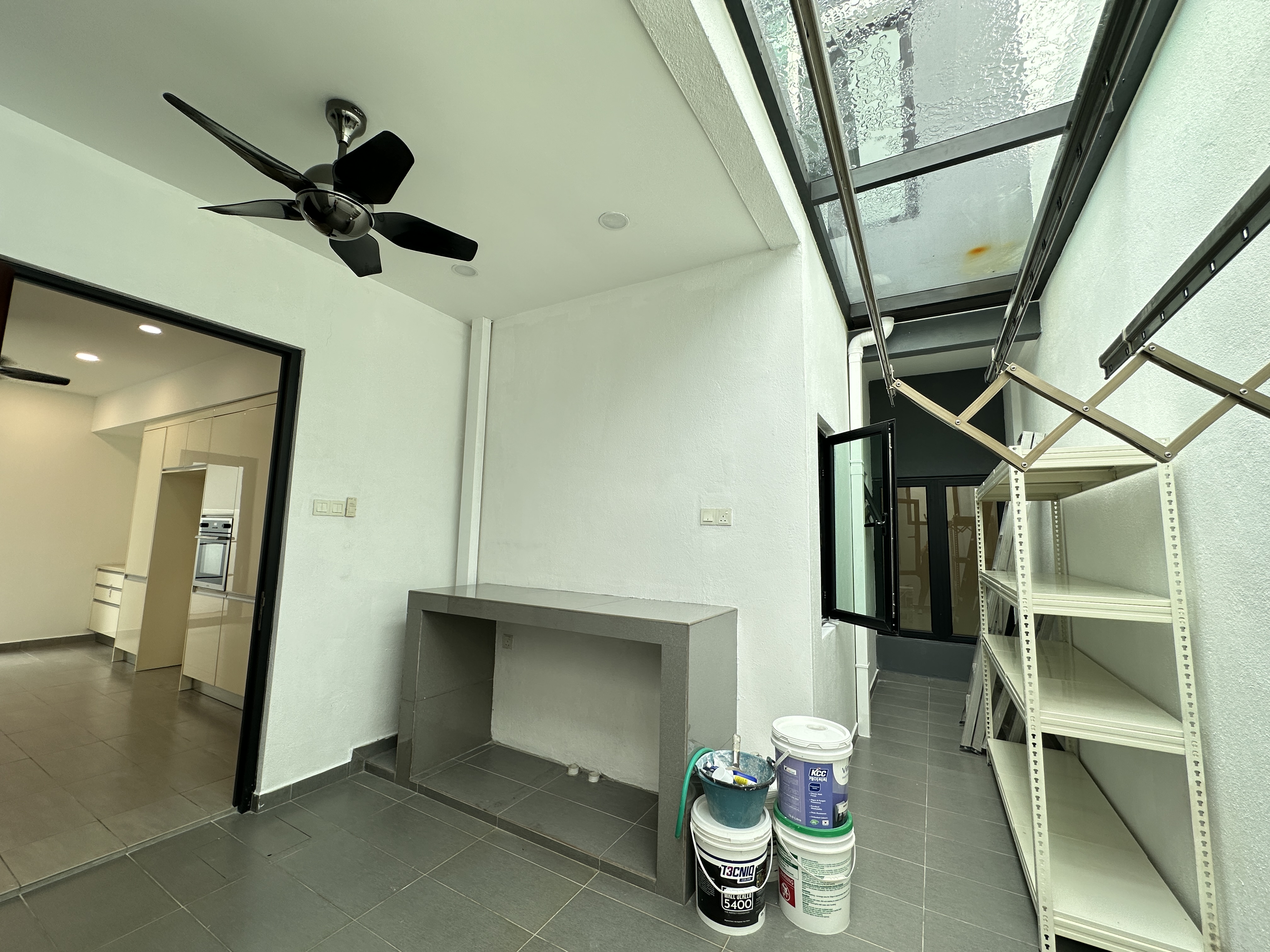 Ambang Botanic 2 image