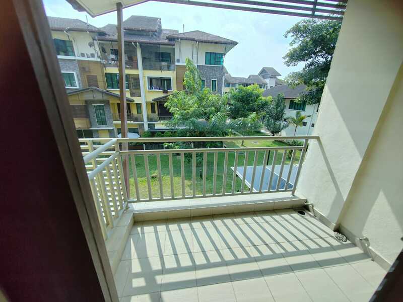 Avenue 2, Lake Valley