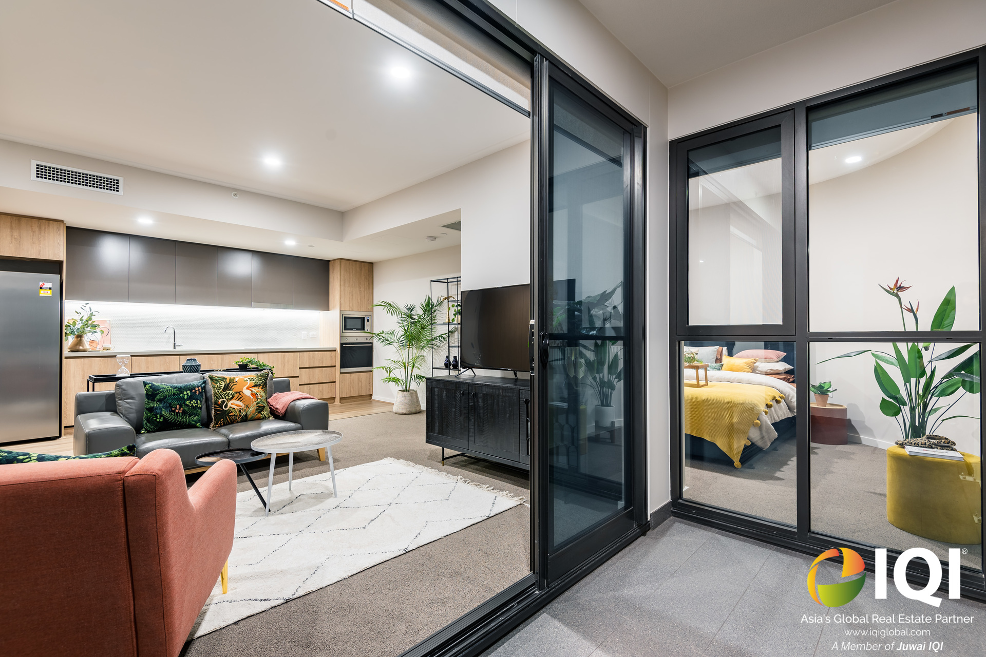 Live In The Beautiful Burswood Suburb Today! image