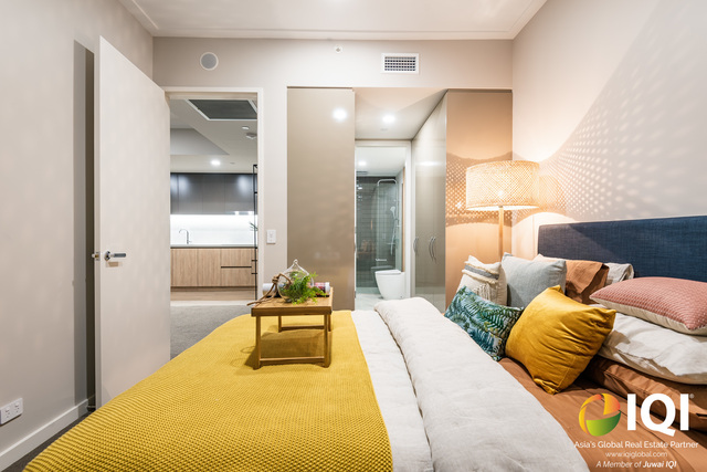 Live In The Beautiful Burswood Suburb Today! image