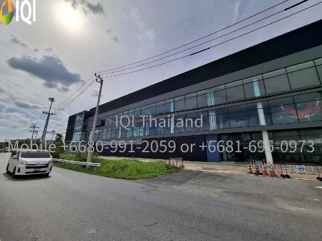 Car and Motorcycle Show room  image