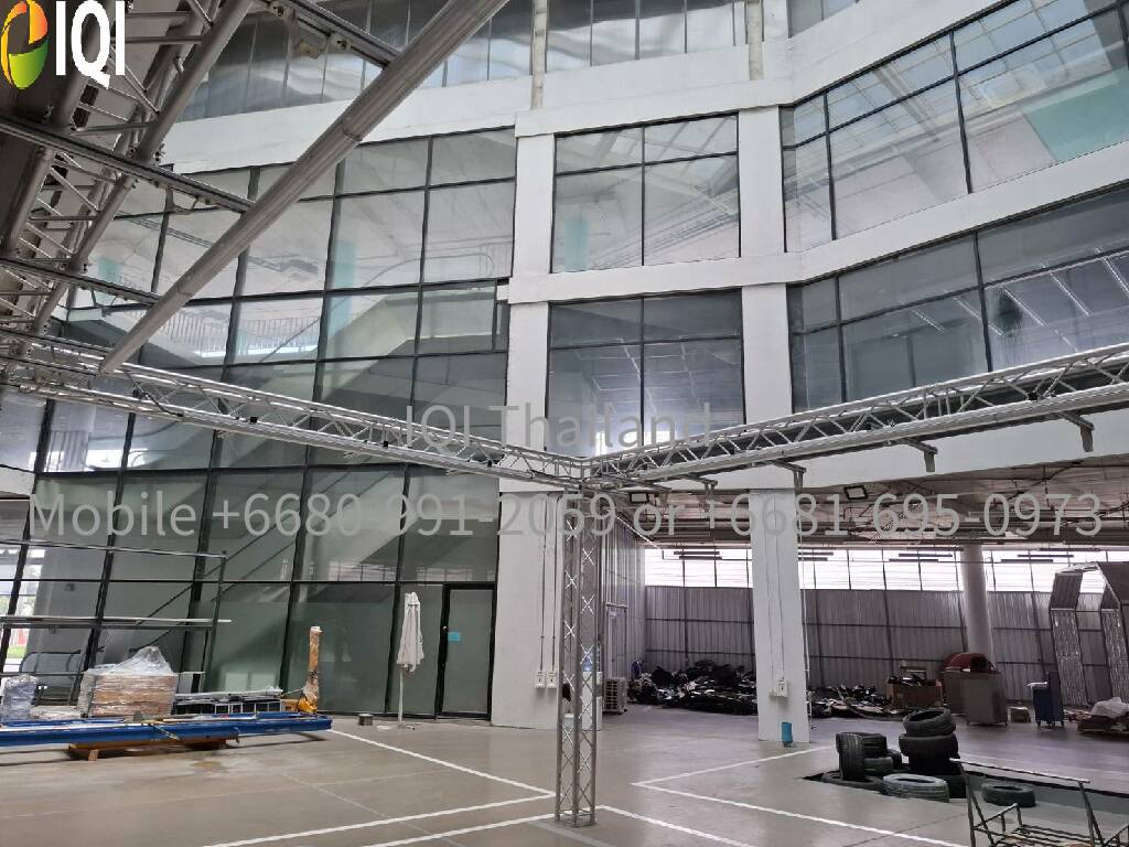 Car and Motorcycle Show room  image