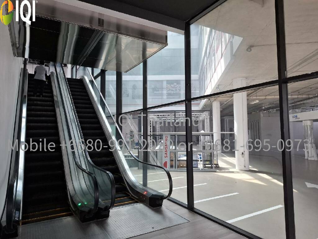 Car and Motorcycle Show room  image