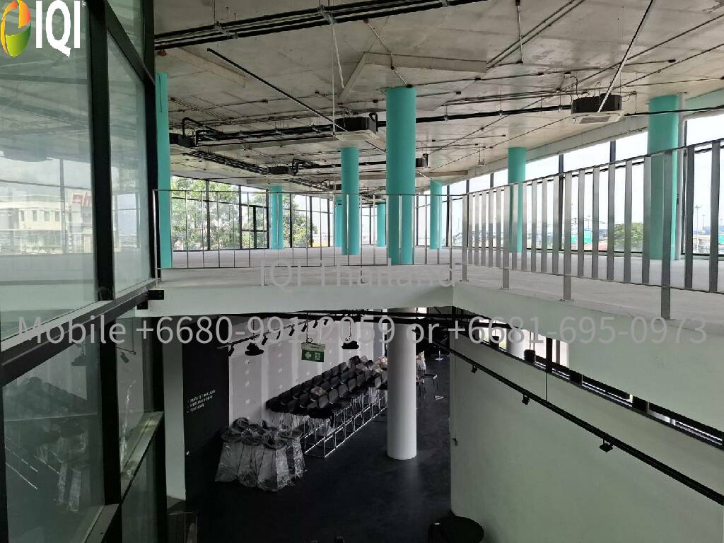 Car and Motorcycle Show room  image