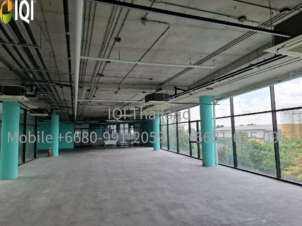 Car and Motorcycle Show room  image