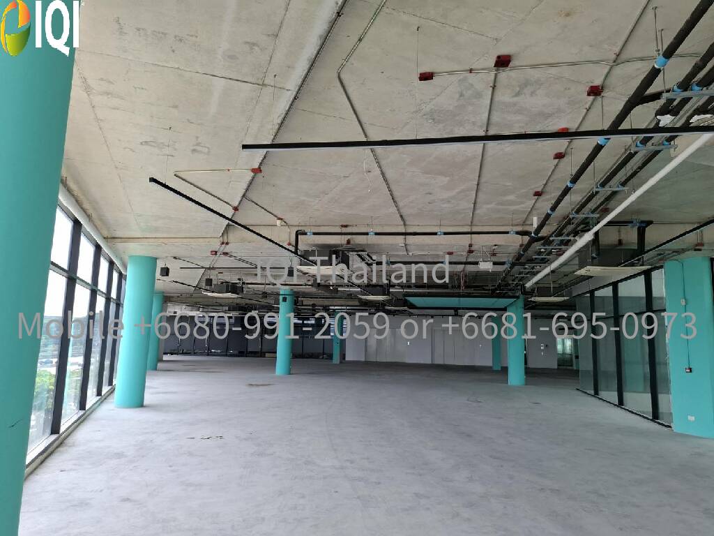 Car and Motorcycle Show room  image