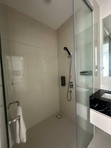 Pavilion Ceylon Hill image