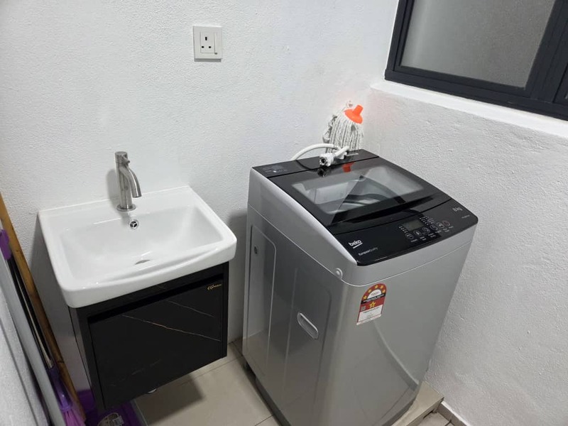 Savvy @ Riana Dutamas